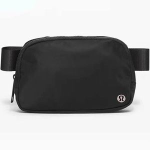 Lululemon black belt bag